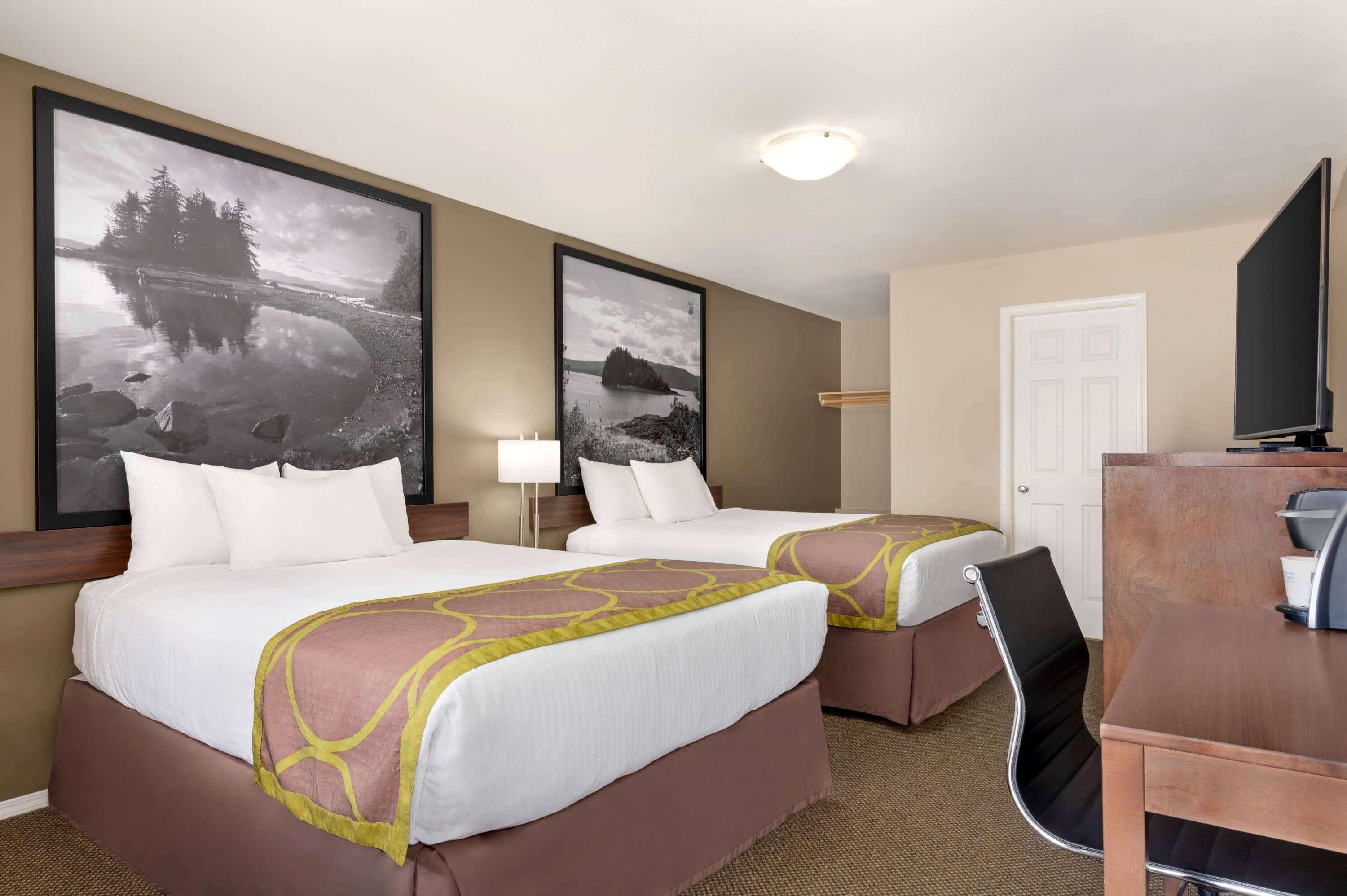 Super 8 By Wyndham Courtenay Bagian luar foto